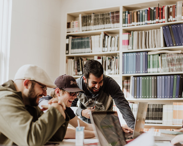 Priscilla Du Preez 623040 Unsplash